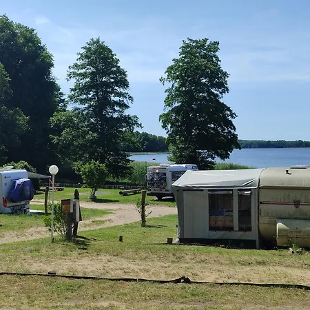 Kemp Minihotel Am An Der Mecklenburger Seenplatte, Schlaffass *